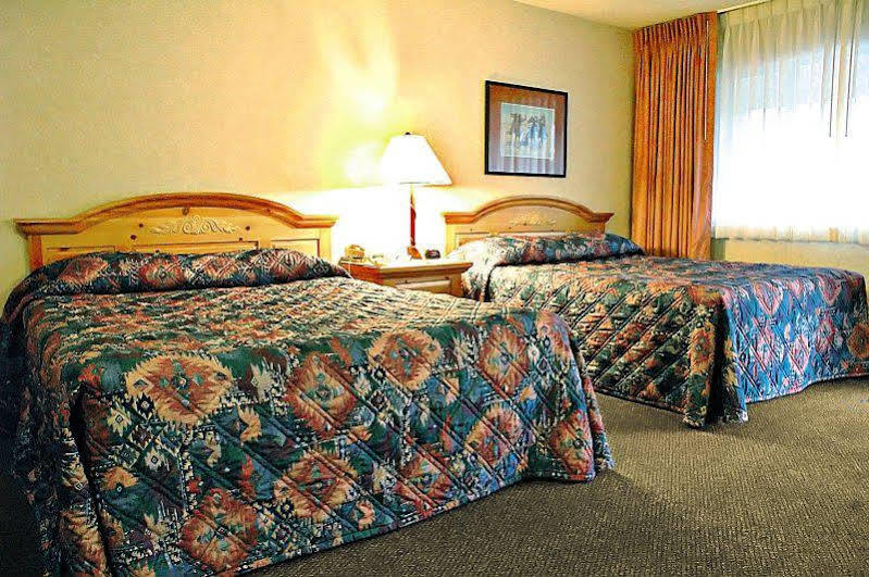 Best Western Frontier Motel Lone Pine Room photo